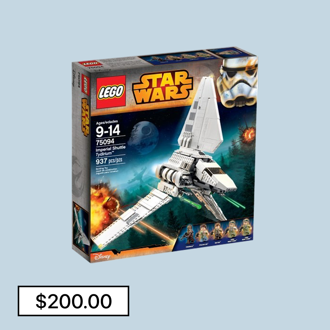 7333700