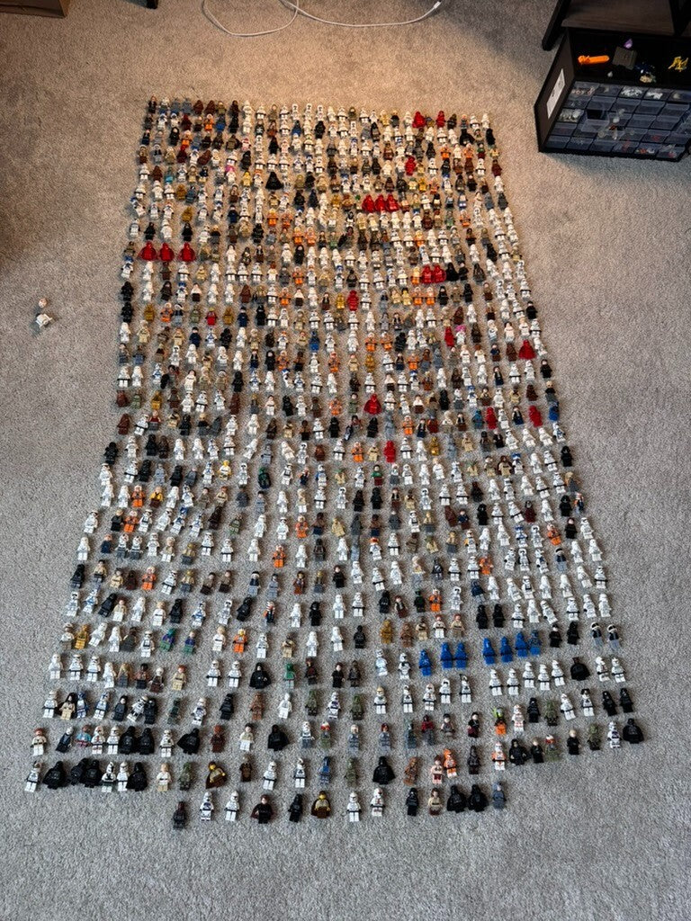 7333698